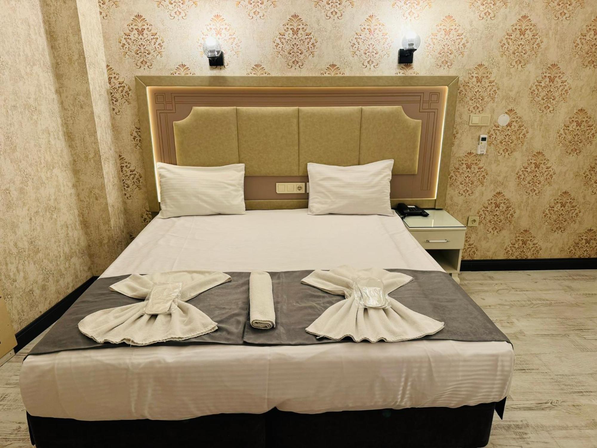 Old City Viva Hotel Istanbul Bagian luar foto