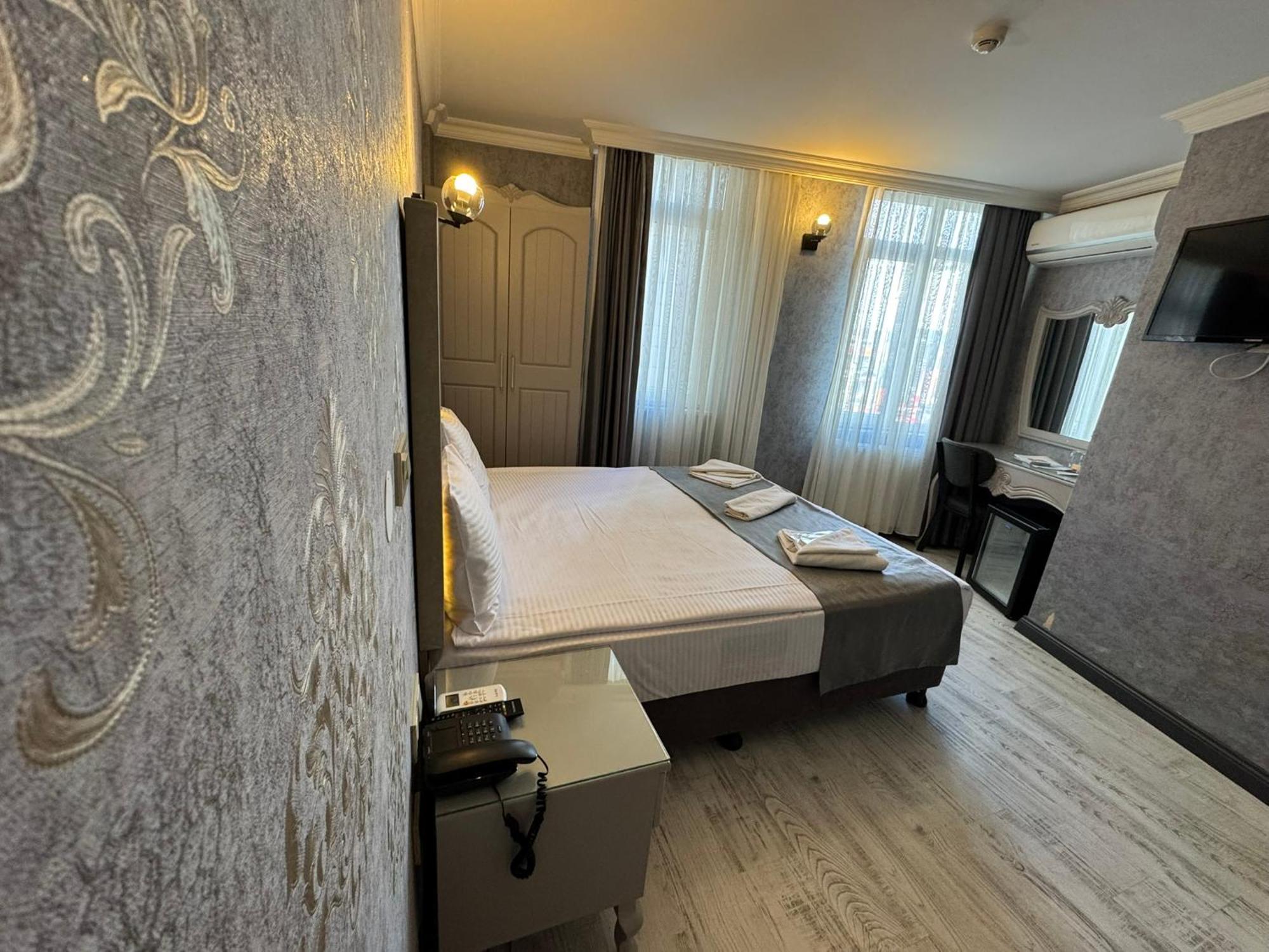 Old City Viva Hotel Istanbul Bagian luar foto