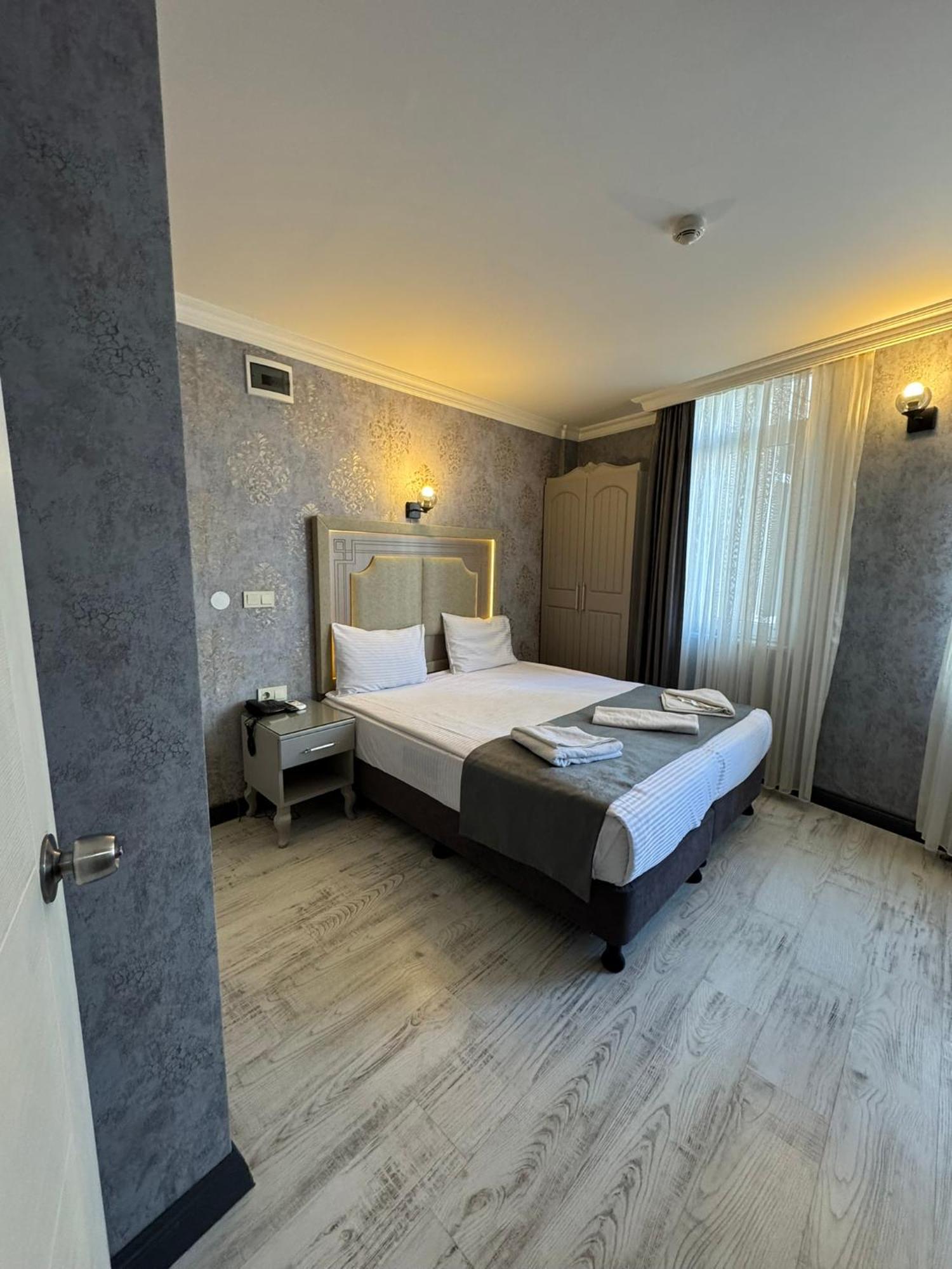 Old City Viva Hotel Istanbul Bagian luar foto
