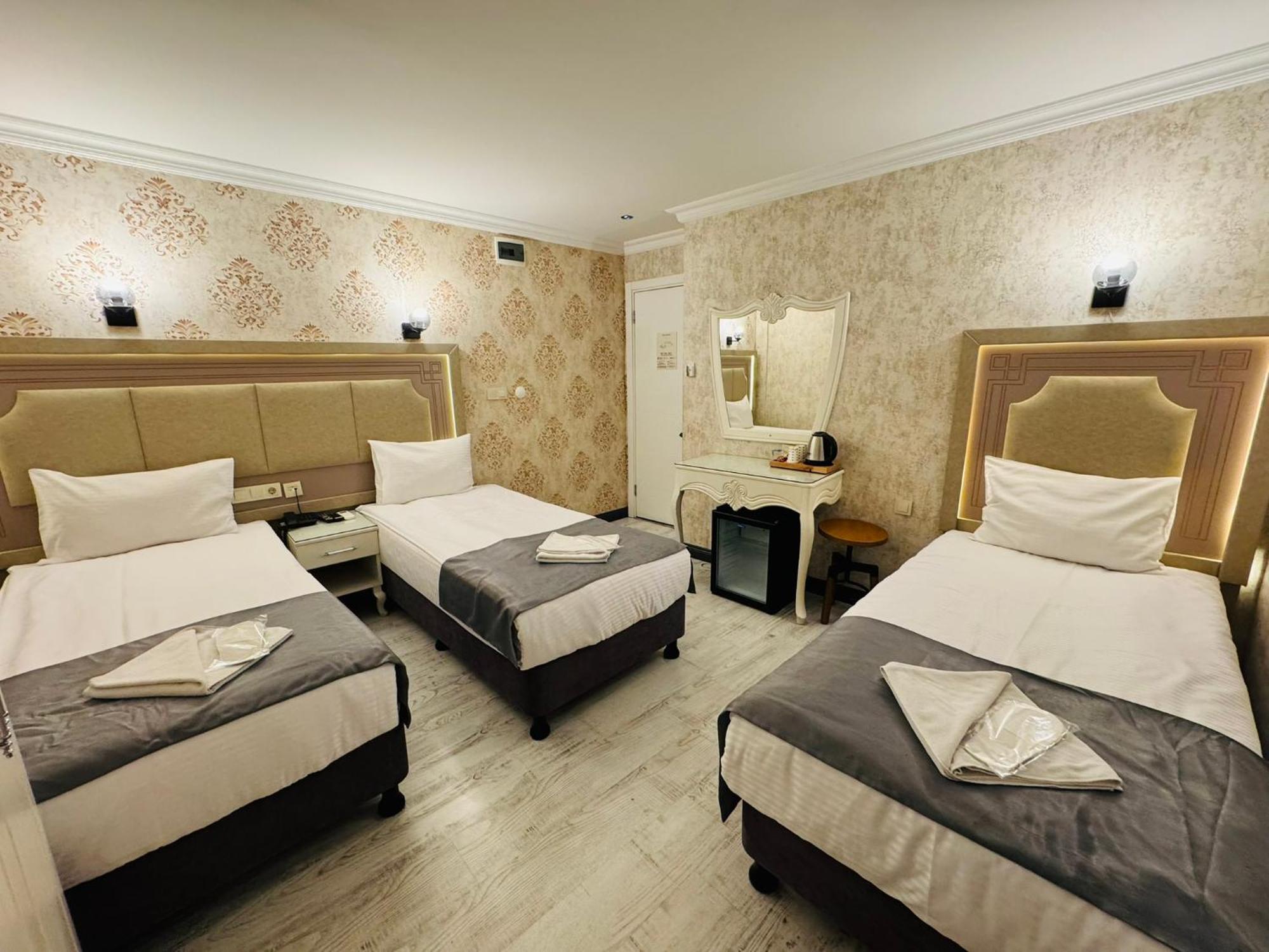 Old City Viva Hotel Istanbul Bagian luar foto